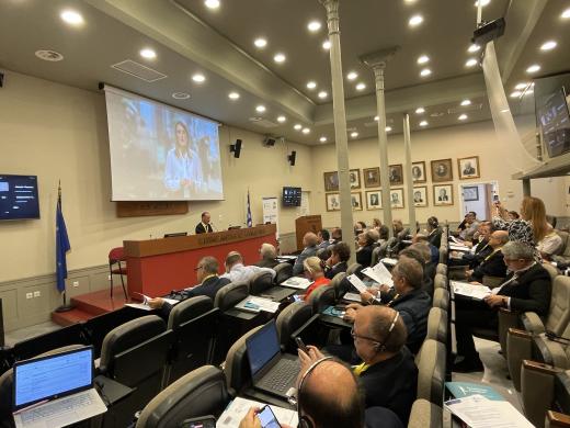 general assembly f252.jpg